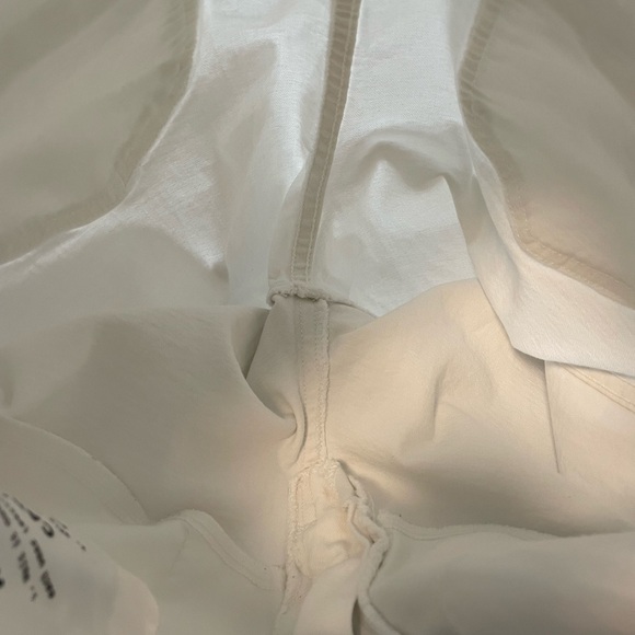 Madewell 11”High-Rise Flare Jeans, White, Size 27T - Picture 8 of 8